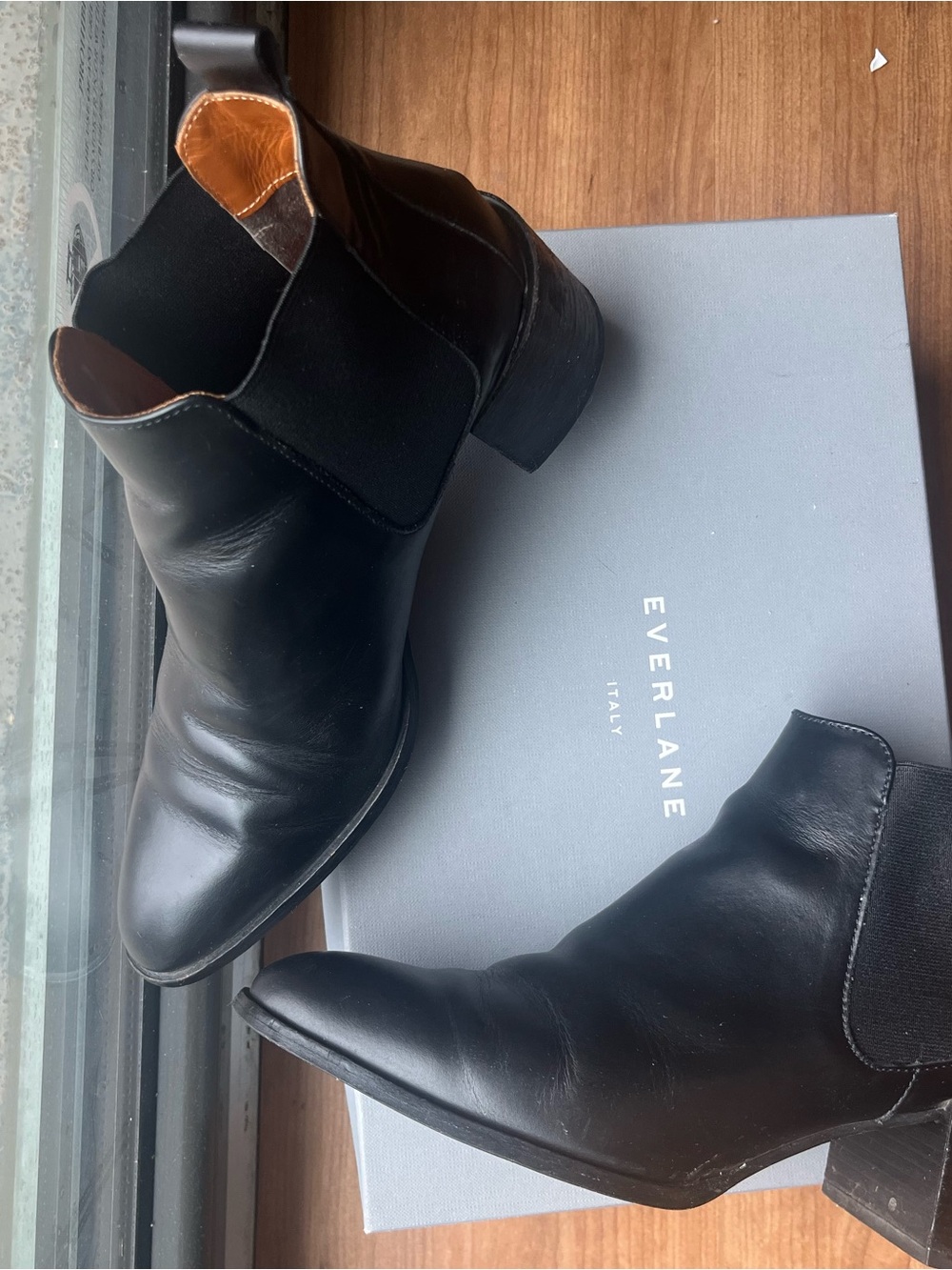 Everlane Black Leather Chukka Boots for woman